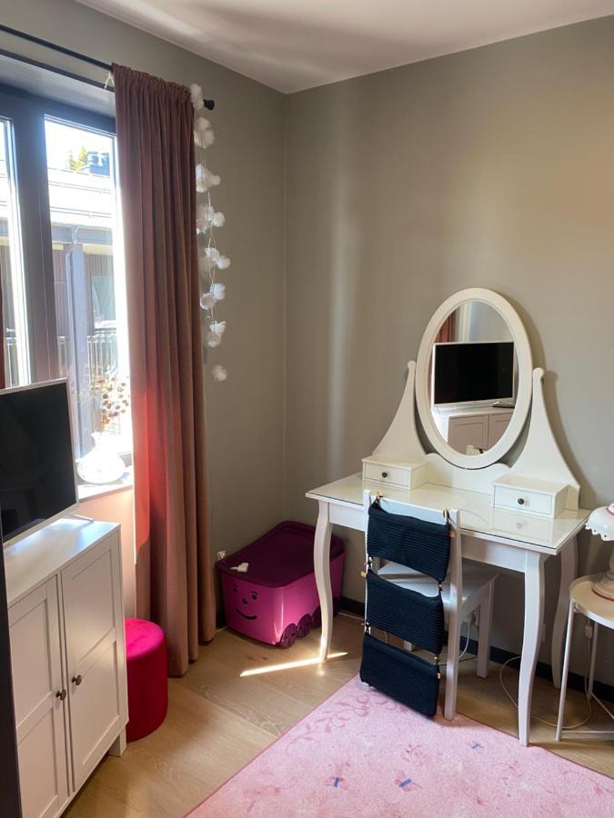 Leilighet Med Panoramautsikt Sjusjoen Innendors Parkering Ngoại thất bức ảnh